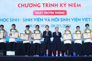 Những bông hoa đẹp của tuổi trẻ Việt Nam