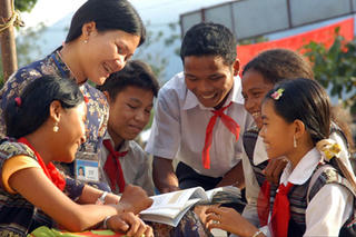 Bảo vệ phụ nữ và trẻ em nhìn từ góc độ pháp luật trong kỷ nguyên mới