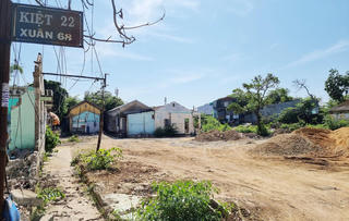 Dự án Bảo tồn, tu bổ và tôn tạo hệ thống Kinh thành Huế: Vẫn còn nhiều hộ dân chưa bàn giao mặt bằng Dự án Bảo tồn, tu bổ và tôn tạo hệ thống Kinh thành Huế: Vẫn còn nhiều hộ dân chưa bàn giao mặt bằng