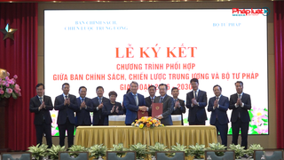 Ban Chính sách, Chiến lược Trung ương và Bộ Tư pháp ký kết chương trình phối hợp giai đoạn 2026 - 2030
