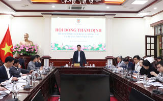 Hoàn thiện cơ chế, chính sách trong lĩnh vực hàng hải, giao thông đường thủy
