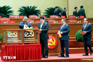 Công bố danh sách Ban Chấp hành Trung ương Đảng khóa XIV 