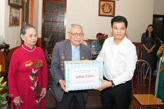 Hải Phòng dự kiến dành 550 tỷ đồng tặng quà người có công dịp Tết Bính Ngọ 2026 

