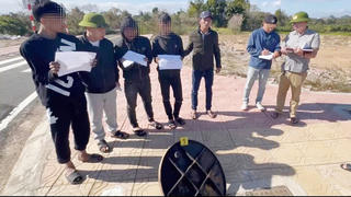 Bắt giữ 6 đối tượng cắt trộm dây cáp điện ngầm bán phế liệu