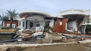 Hà Tĩnh: Sở Xây dựng có báo cáo xác định nguyên nhân sự cố sập, đổ biệt thự ven biển