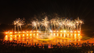 Cát Bà thắng lớn tại Blooloop Innovation Awards với cú đúp giải thưởng dành cho show “Bản giao hưởng Đảo Xanh”