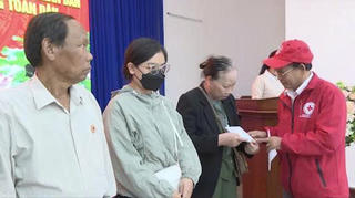 Gia Lai: Huy động nguồn lực xã hội hóa chăm lo Tết cho người nghèo