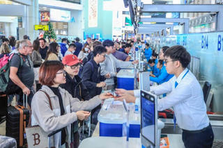 Áp lực vận tải hành khách trong những ngày giáp Tết Bính Ngọ 2026