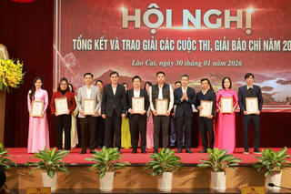 Báo Pháp luật Việt Nam đoạt Giải B Giải Búa liềm vàng tỉnh Lào Cai lần thứ X 