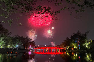 Có 31 điểm bắn pháo hoa đêm giao thừa trên khắp Hà Nội