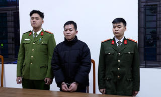 Cặp đôi mạo danh cán bộ Bộ Công an để lừa đảo hơn 16 tỷ đồng 'sa lưới'
