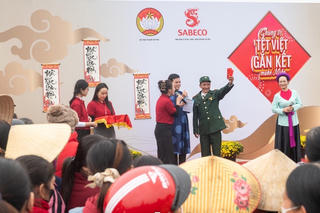 Nghệ An phấn khởi đón tết sớm cùng Sabeco