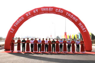 Đồng Nai đồng loạt thông xe, khởi công loạt công trình giao thông trọng điểm