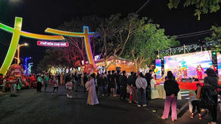 Phố đêm Chợ Nhỏ: Điểm sáng “đánh thức” kinh tế đêm Gia Lai