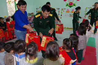 Bộ Chỉ huy quân sự TP Đà Nẵng tăng cường gắn kết quân dân trong Xuân mới