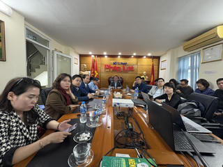 Đảng bộ Báo PLVN tham dự nghiêm túc Hội nghị toàn quốc nghiên cứu, học tập, quán triệt, triển khai thực hiện Nghị quyết Đại hội XIV của Đảng