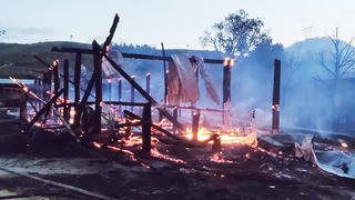 Quảng Ngãi: Hỏa hoạn thiêu rụi nhà rông làng Kon Brăp Ju