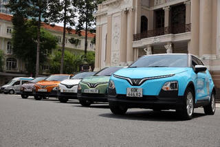 Dễ dàng vi vu Tết bằng VinFast VF 5 nhờ chính sách 'mua xe 0 đồng', lãi suất ưu đãi chỉ 7%