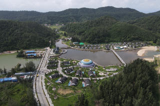 Chung tay xây dựng không gian xanh ở xã đảo Cái Chiên