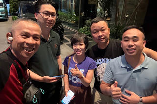 Từ trường đua Buriram đến Jakarta: Những chuyến công tác 'nhớ cả đời'