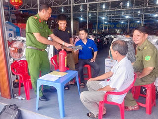 Cà Mau: Tăng cường tuần tra đêm, phòng ngừa tội phạm và cháy, nổ dịp Tết Bính Ngọ