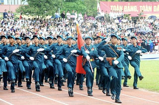 Bộ Quốc phòng trả lời kiến nghị tăng cường lực lượng quân sự chính quy về cấp xã  