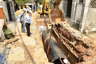 Để mỗi gia đình an tâm đón Tết: HueWACO cam kết đảm bảo nguồn nước sạch liên tục