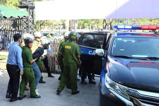 Cà Mau: Diễn tập chống cướp ngân hàng, bảo đảm an toàn cho người dân