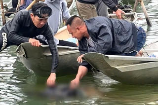 Đã tìm thấy cả 2 nạn nhân vụ chìm đò trên sông Gianh