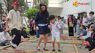 Trải nghiệm nhiều trò chơi dân gian tại bảo tàng Dân tộc học Việt Nam Trải nghiệm nhiều trò chơi dân gian tại bảo tàng Dân tộc học Việt Nam