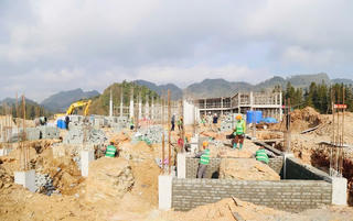 Lào Cai khẩn trương chuẩn bị điều kiện khởi công thêm 5 trường nội trú liên cấp vùng biên