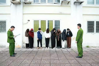 Hà Tĩnh: Khởi tố nhóm đối tượng tổ chức đánh bạc bằng trò chơi bắn cá

