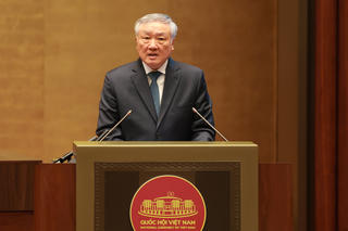 Ưu tiên bố trí tối đa nguồn lực để triển khai ngay các Nghị quyết của Bộ Chính trị