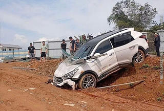 Tai nạn trên cao tốc Nội Bài - Lào Cai, 2 người bị thương