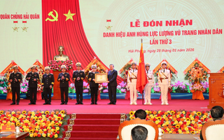 Quân chủng Hải quân vinh dự đón nhận danh hiệu Anh hùng lực lượng vũ trang lần thứ ba Quân chủng Hải quân vinh dự đón nhận danh hiệu Anh hùng lực lượng vũ trang lần thứ ba