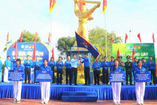 Gia Lai: Phát động Tết trồng cây “Đời đời nhớ ơn Bác Hồ” và ra quân Tháng Thanh niên 2026