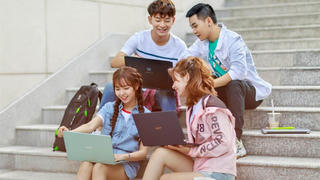 Xây dựng văn hóa số lành mạnh