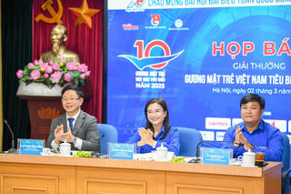 Cầu thủ Đình Bắc, Hòa Minzy được đề cử Gương mặt trẻ Việt Nam tiêu biểu năm 2025