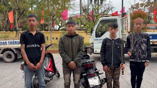 Điểm tin Pháp Luật ngày 02/03: Công an TP Huế xử lý nghiêm nhiều nhóm thanh, thiếu niên gây náo loạn đường phố Điểm tin Pháp Luật ngày 02/03: Công an TP Huế xử lý nghiêm nhiều nhóm thanh, thiếu niên gây náo loạn đường phố