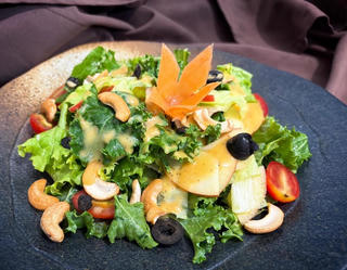 Khi ẩm thực chay trở thành “liệu pháp dưỡng tâm” Khi ẩm thực chay trở thành “liệu pháp dưỡng tâm”