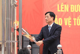 Hà Nội: Bí thư Thành ủy Nguyễn Duy Ngọc dự Lễ giao, nhận quân tại Điểm giao nhận quân số 4