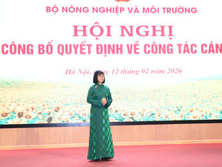 Từ nhà khoa học đến nữ lãnh đạo trường đại học: GS.TS Huỳnh Thị Lan Hương 'truyền lửa' cho phụ nữ nhân ngày Quốc tế Phụ nữ
