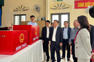 Kiểm tra công tác chuẩn bị bầu cử tại các khu vực bỏ phiếu ở Hải Phòng
