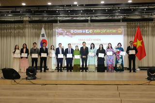 Xuân quê hương – hành trình trở về với cội nguồn dân tộc