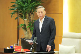 Công tác kiểm tra, giám sát của Bộ Chính trị, Ban Bí thư: Bảo đảm thiết thực, hiệu quả, tránh hình thức
