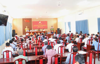 Ứng cử viên ĐBQH khóa XVI cam kết hành động vì sự phát triển của xã Khánh Bình, tỉnh Cà Mau