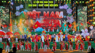 Rực rỡ đêm Khai mạc Lễ hội Hoa Ban năm 2026 ở Điện Biên 