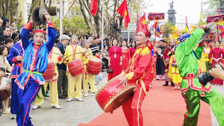 Đón nhận Bằng xếp hạng di tích quốc gia đặc biệt quần thể di tích đình, chùa, từ chỉ Thổ Hà