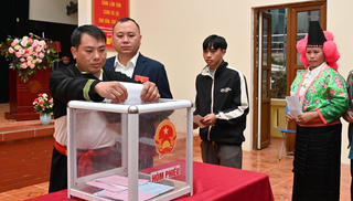 Cử tri tỉnh miền núi Sơn La nô nức đi bầu cử