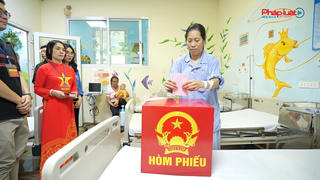 Những lá phiếu “đặc biệt” trong bệnh viện ngày bầu cử